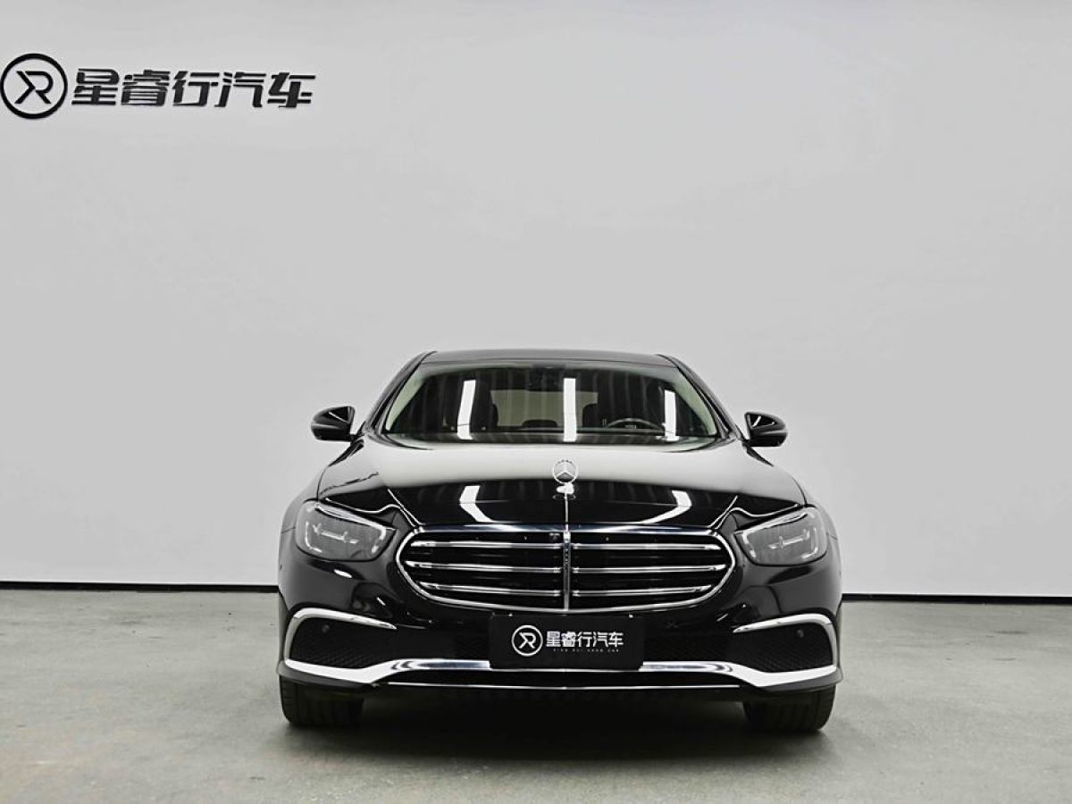 奔馳 奔馳E級  2023款 改款 E 300 L 時尚型圖片