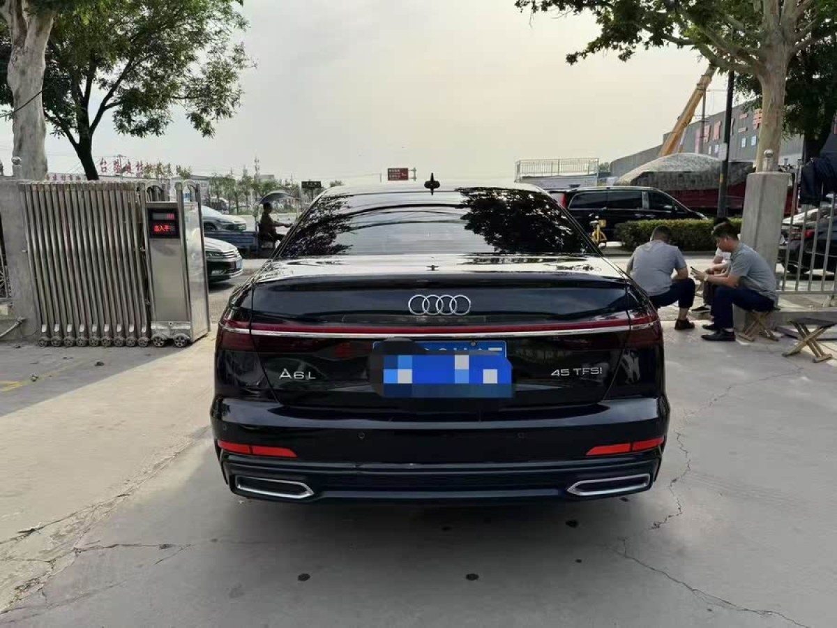 奧迪 奧迪A6L  2019款 45 TFSI 臻選動(dòng)感型圖片