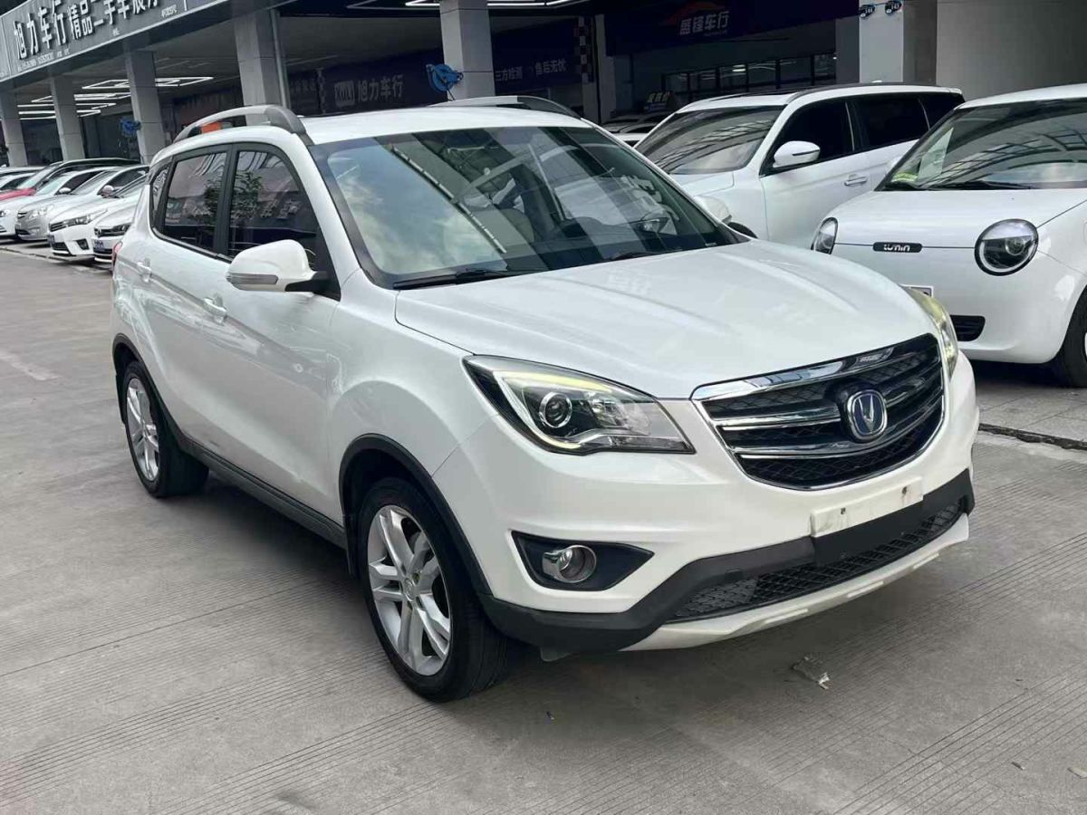 長安 CS35 PLUS  2018款 1.6L 手動暢聯(lián)版圖片