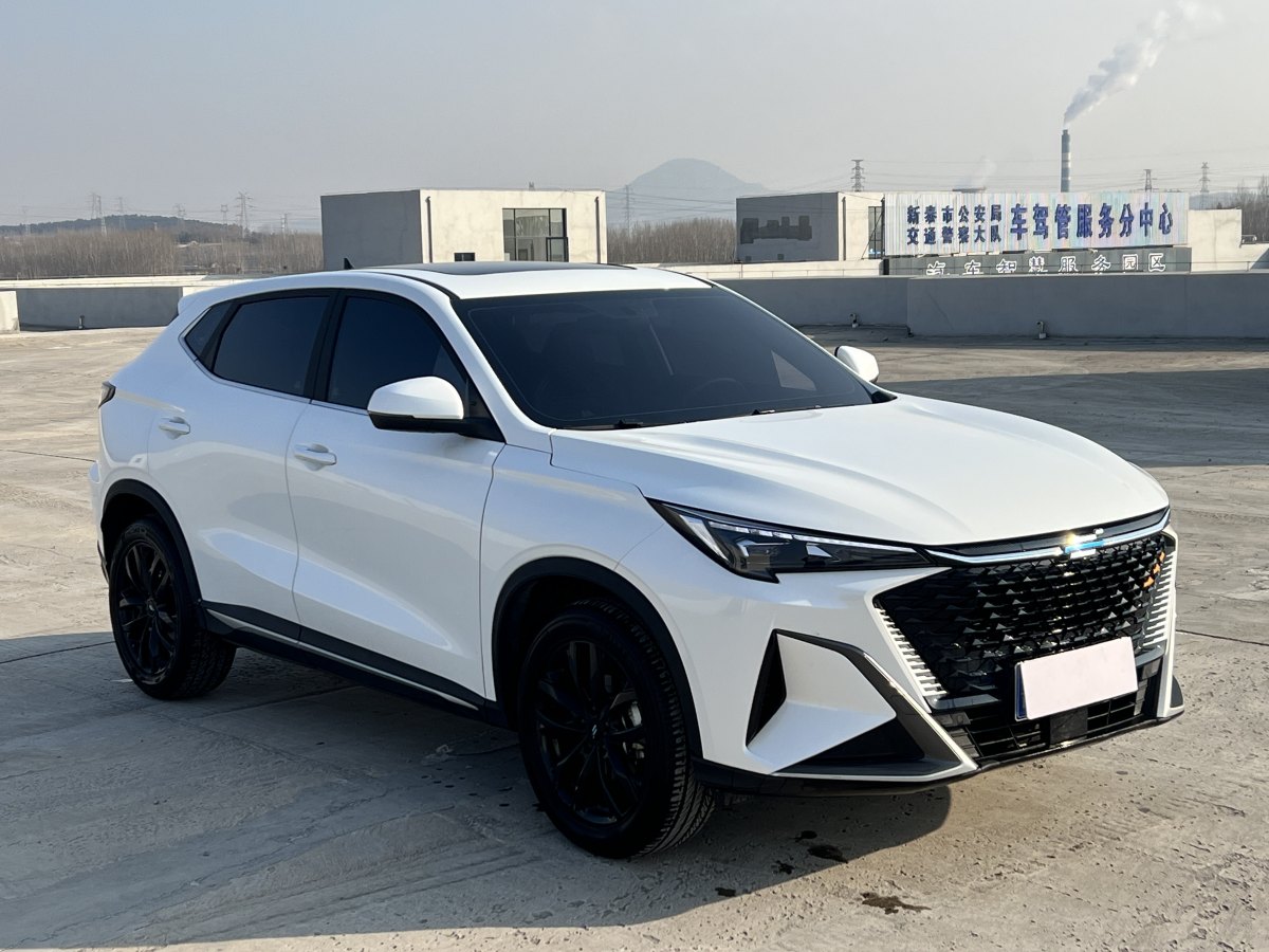 長(zhǎng)安歐尚 長(zhǎng)安歐尚X5 PLUS  2023款 改款 1.5T DCT先鋒型圖片