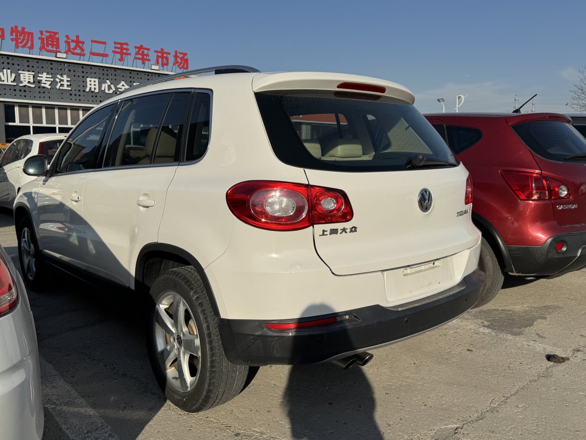 2012年11月大眾 途觀  2012款 1.8TSI 自動兩驅(qū)菁英版