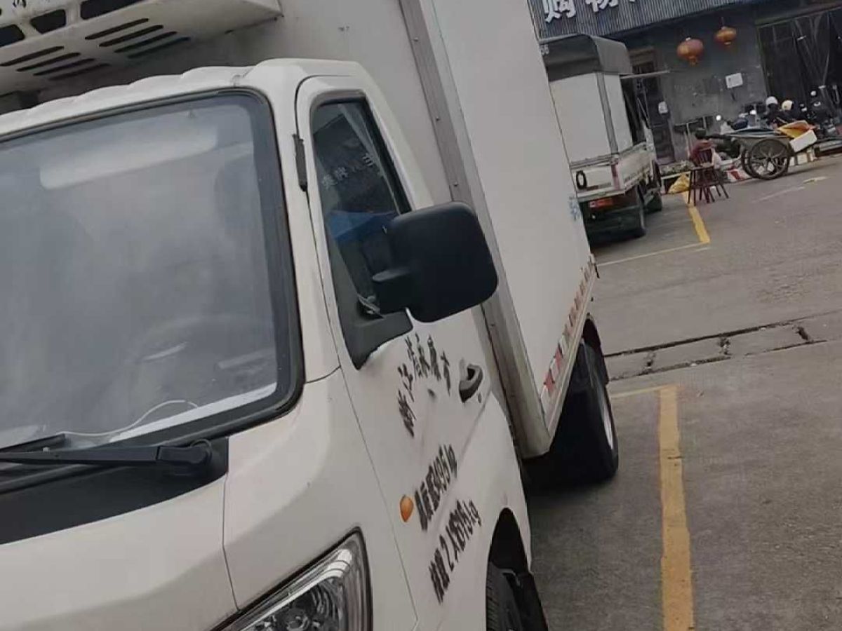 福田 將軍F9  2024款 2.0T 兩驅(qū)汽油民族華章版圖片