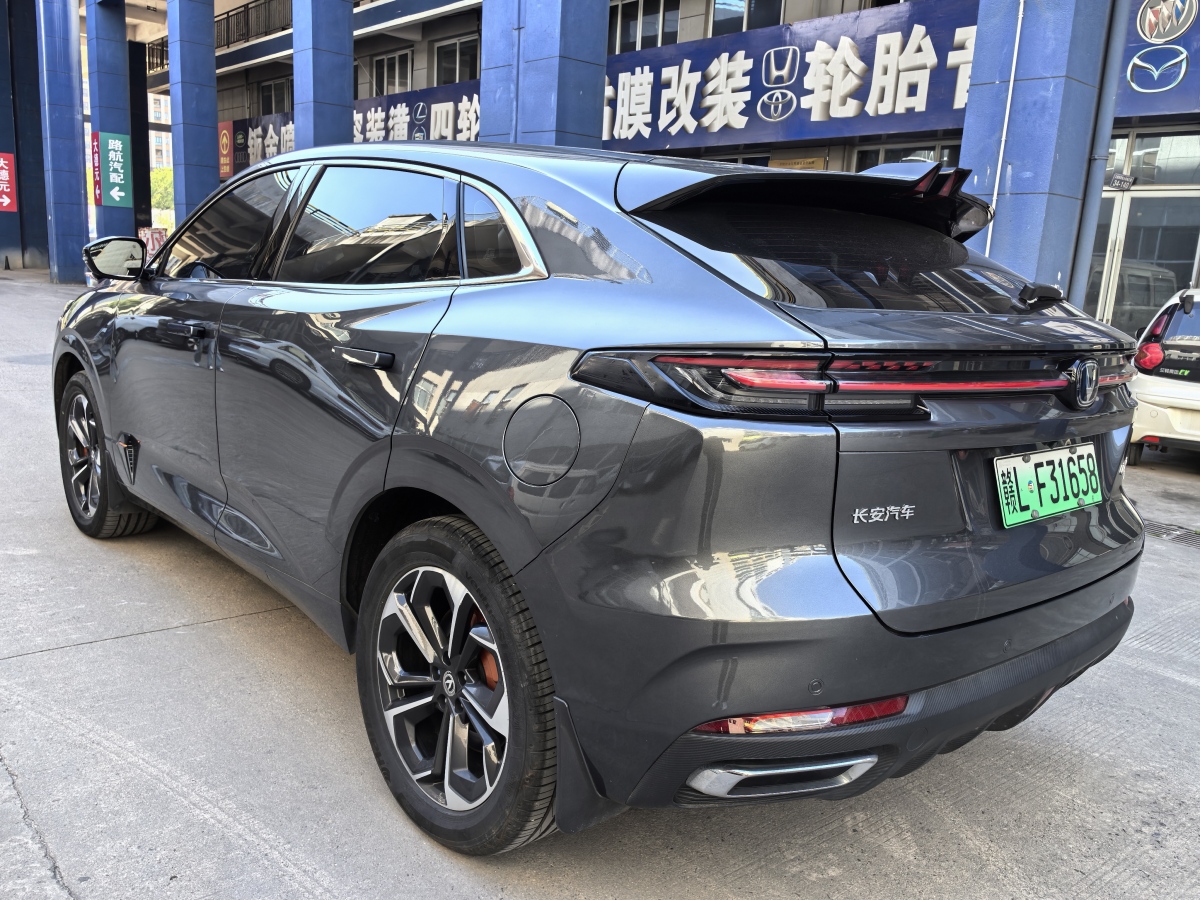 長(zhǎng)安 長(zhǎng)安UNI-K新能源  2023款 智電iDD 1.5T 135km智趣型圖片