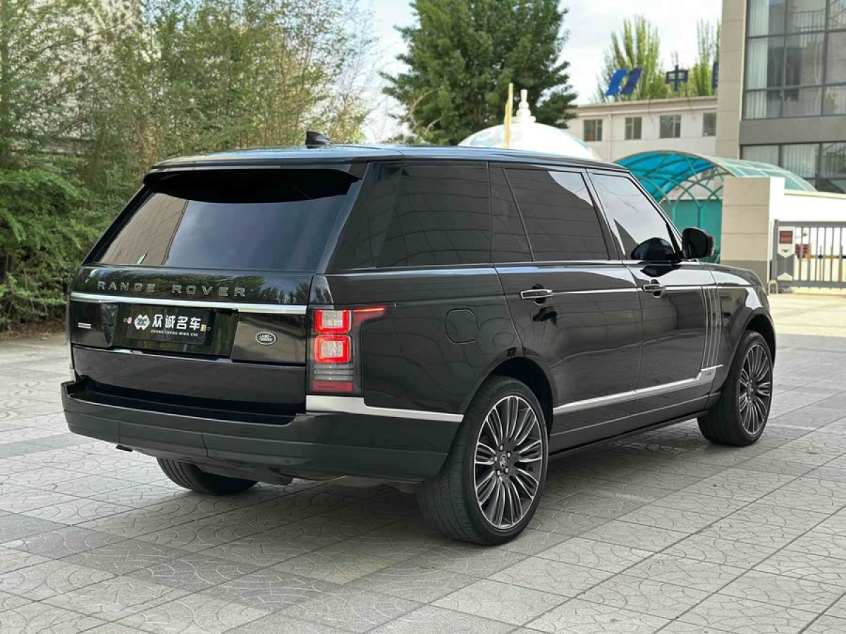 路虎 攬勝  2017款 5.0 V8 SC AB 尊崇創(chuàng)世加長(zhǎng)版圖片