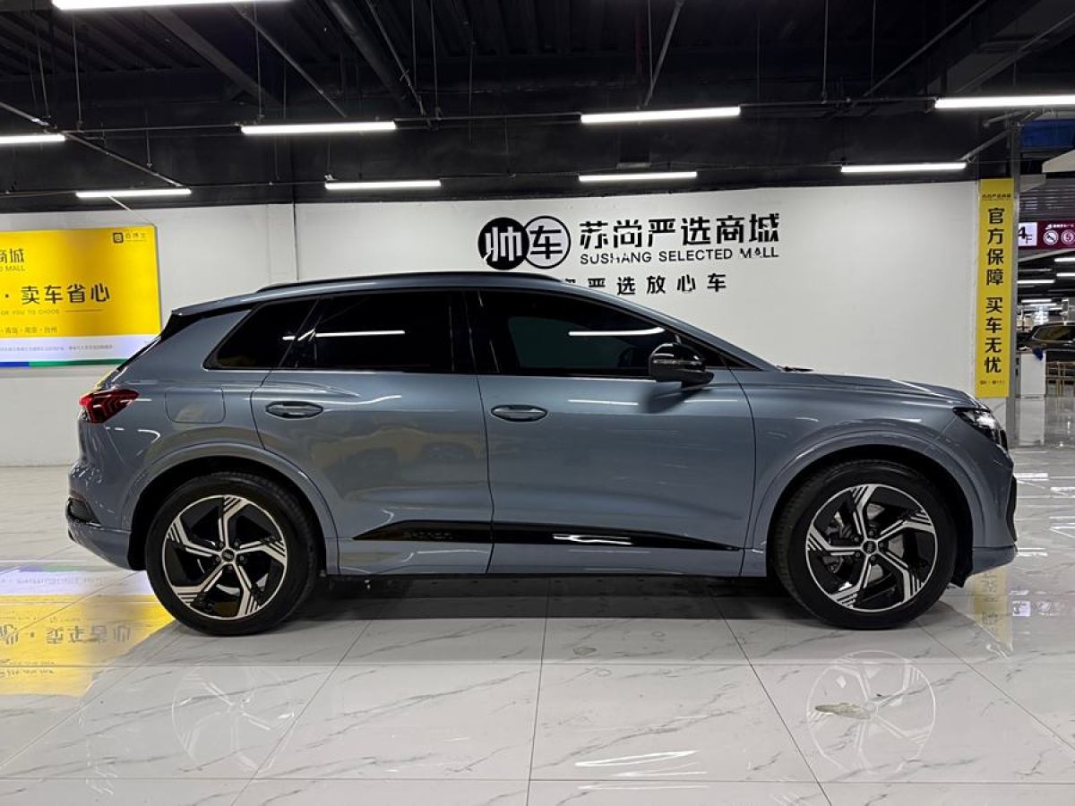 奧迪 奧迪Q4 e-tron  2023款 40 e-tron 創(chuàng)境曜夜版圖片