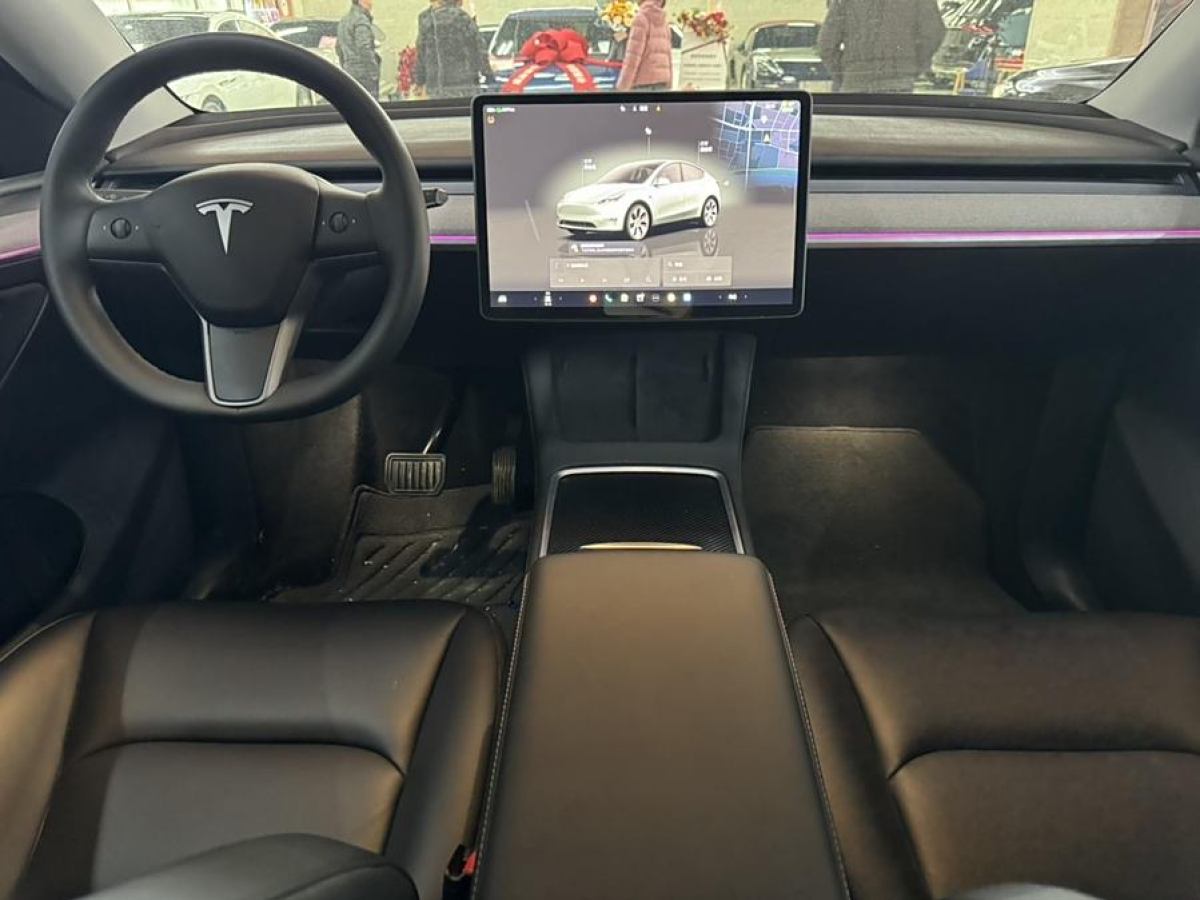 特斯拉 Model 3  2023款 煥新版 后輪驅(qū)動圖片