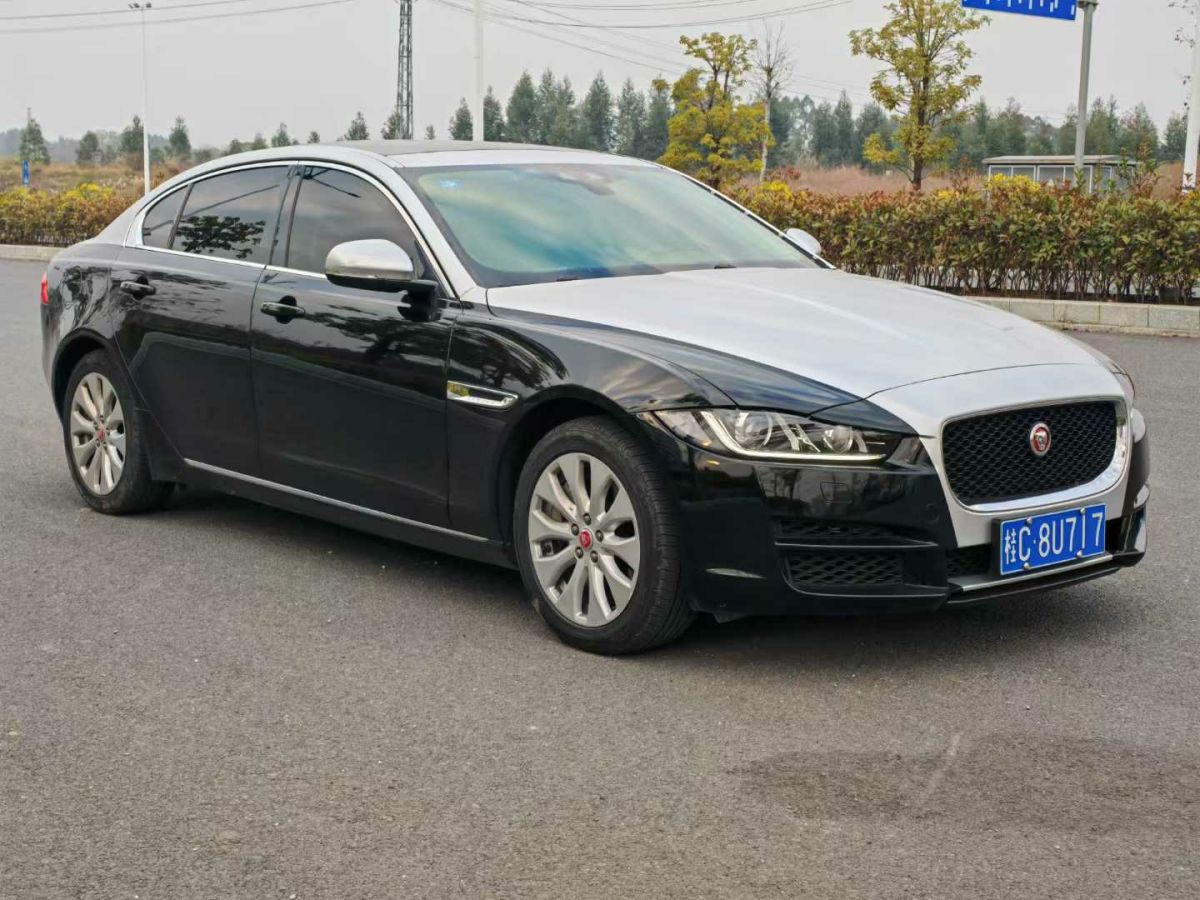 捷豹 XE  2019款 2.0T 300PS 四驅(qū)Landmark Edition圖片