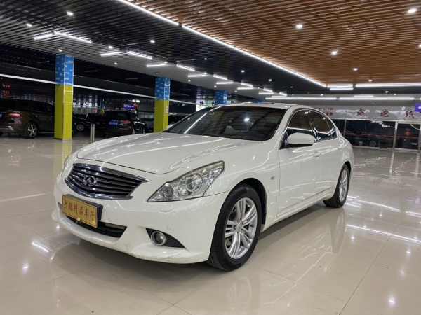 英菲尼迪 G系  2013款 G25 Sedan 运动版