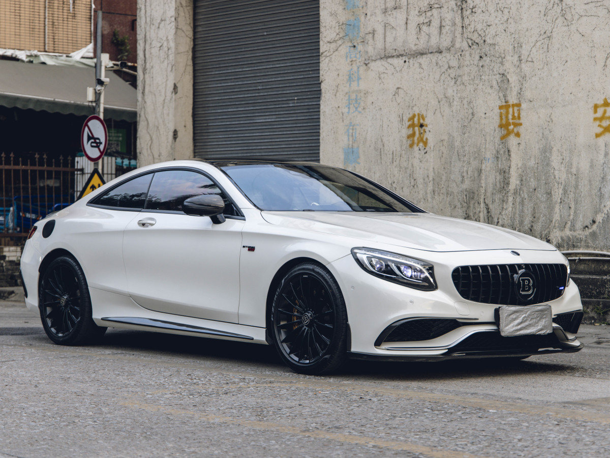 2015年12月奔馳 奔馳S級(jí)AMG  2015款 AMG S 63 4MATIC Coupe