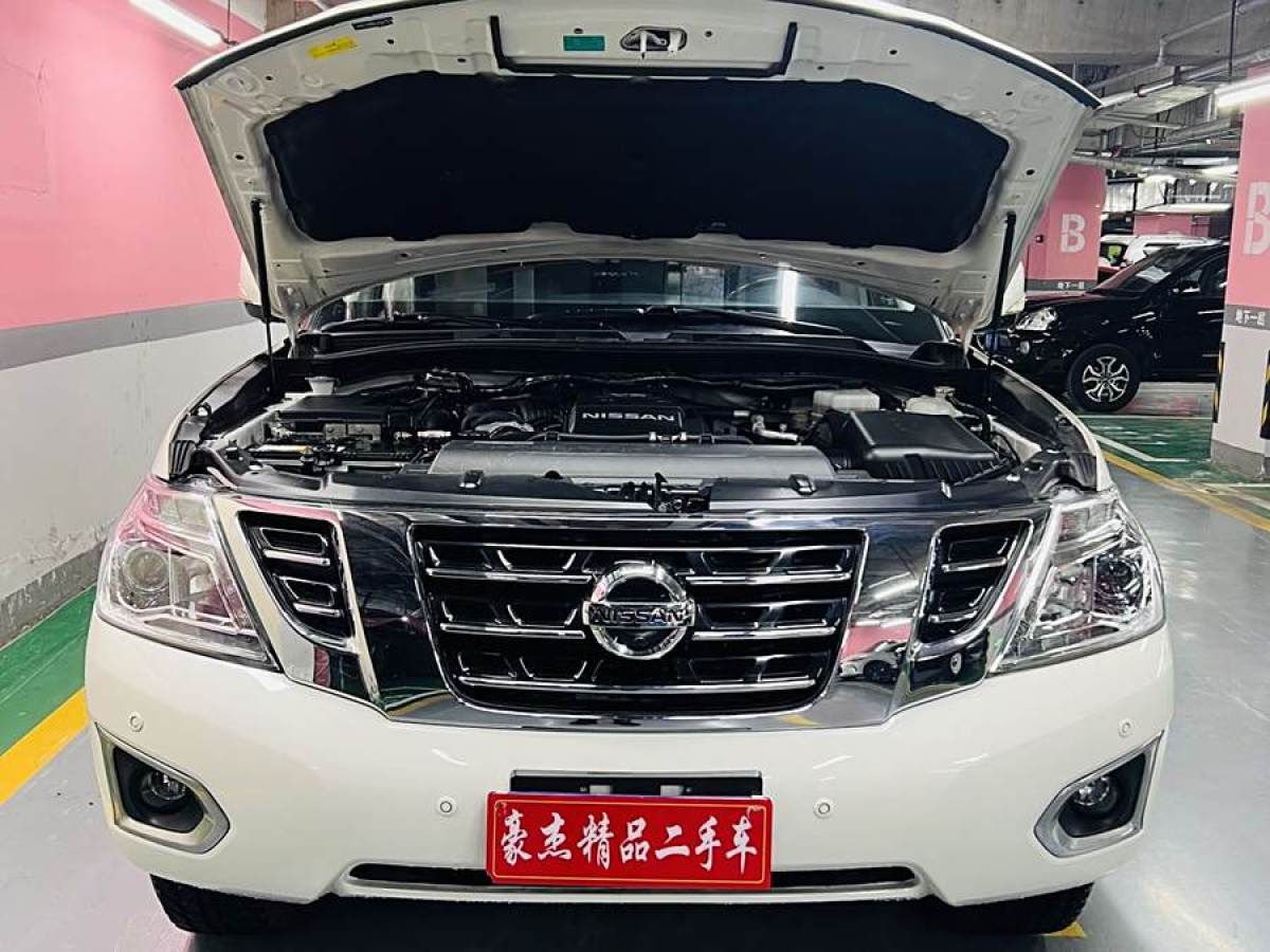 日產(chǎn) 途樂  2018款 4.0L 領(lǐng)英型圖片