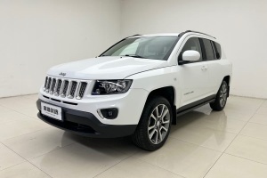 指南者 Jeep 改款 2.4L 四驅(qū)豪華版