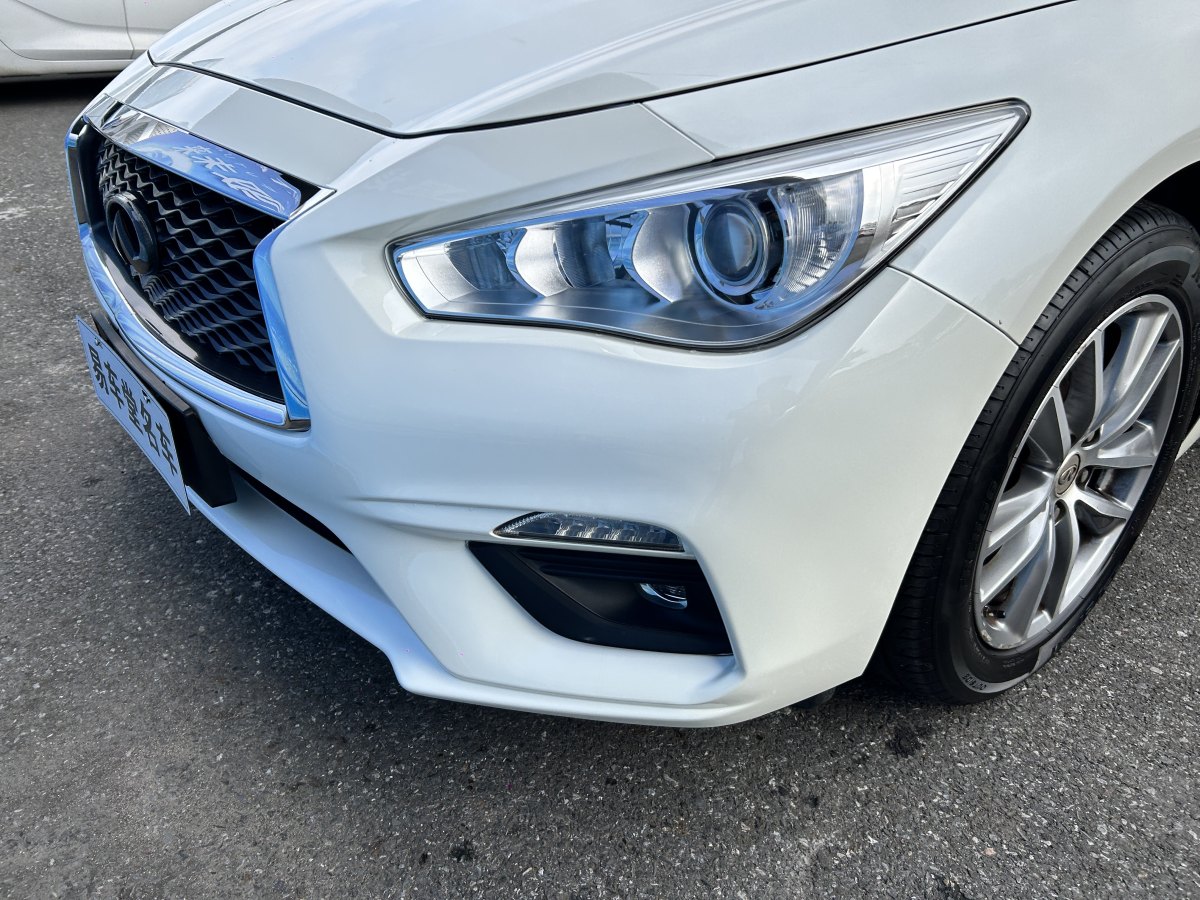 英菲尼迪 Q50L  2018款  2.0T 舒適版 國VI圖片