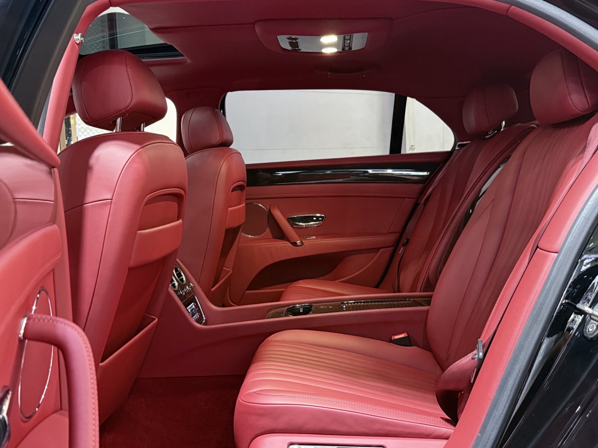 賓利 飛馳  2014款 4.0T V8 尊貴版圖片