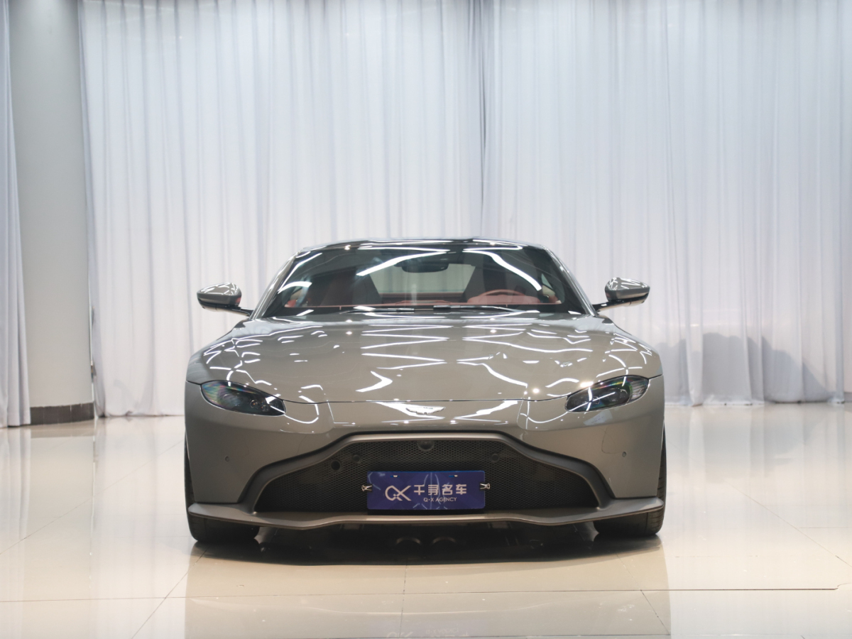 2022年10月阿斯頓·馬丁 V8 Vantage  2022款 4.0T V8 Coupe