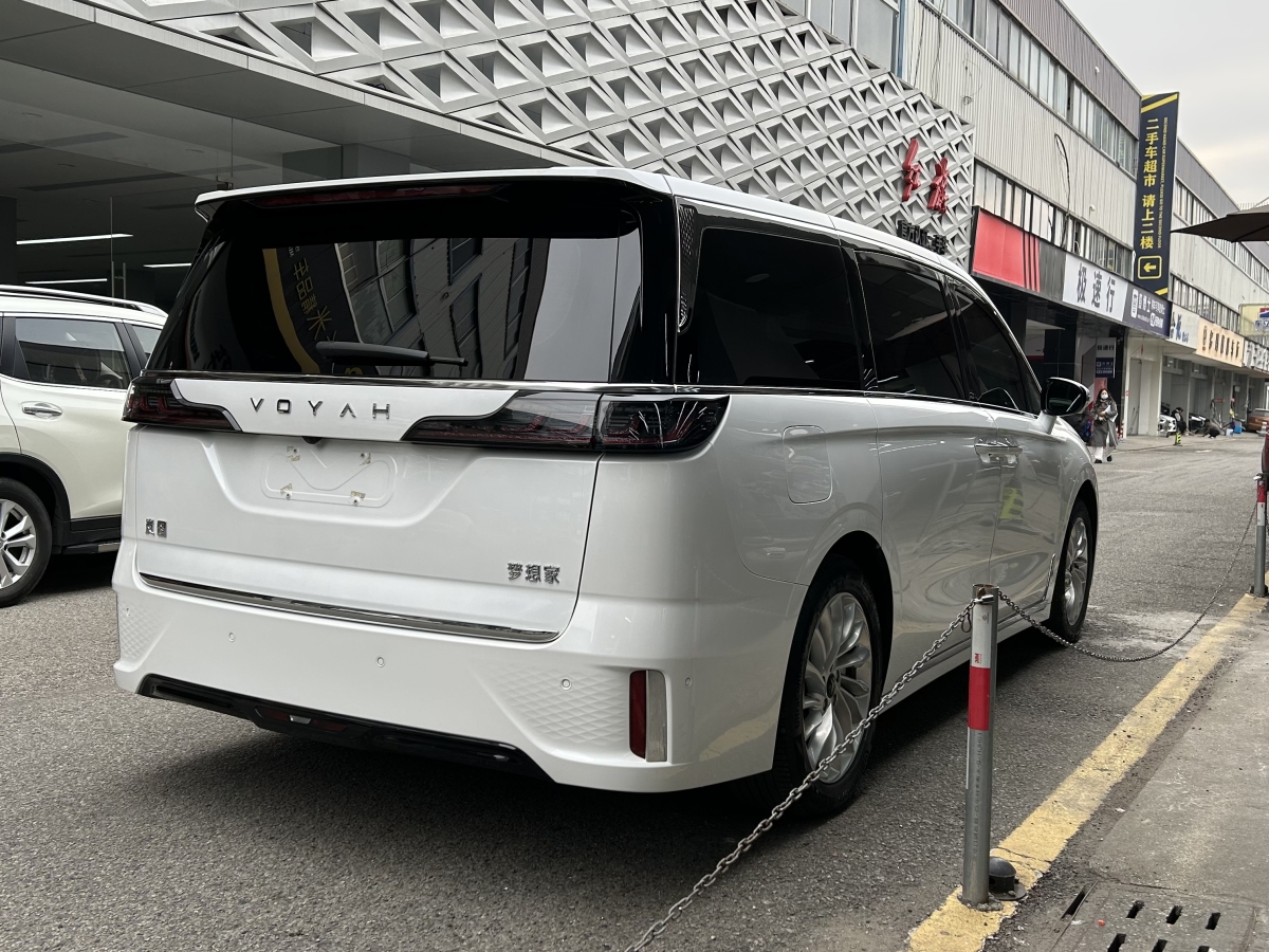 嵐圖 夢想家  2024款 PHEV 超長續(xù)航尊貴版圖片