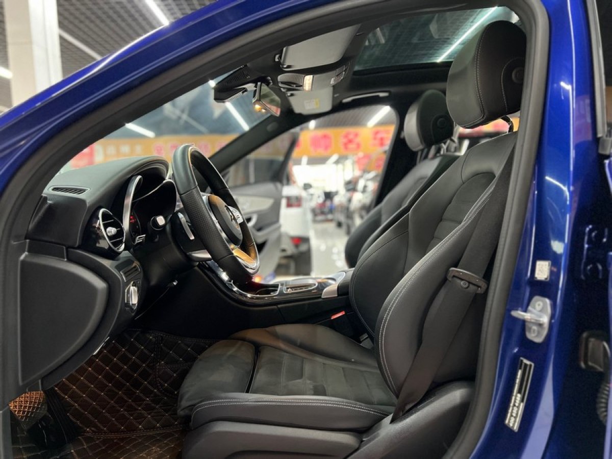 奔驰 奔驰C级  2019款 改款 C 260 L 4MATIC 运动版图片