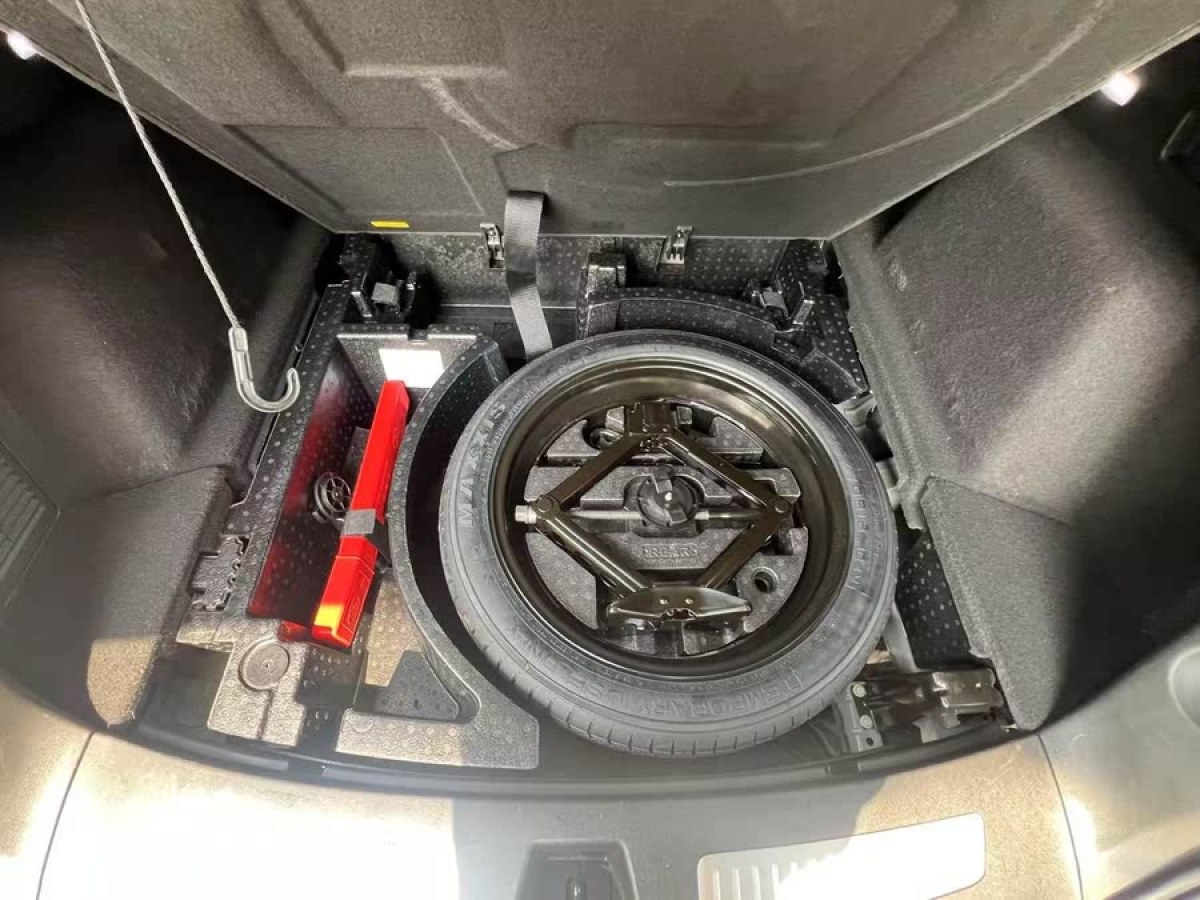 凱迪拉克 XT5  2020款 改款 28T 四驅(qū)豪華型圖片