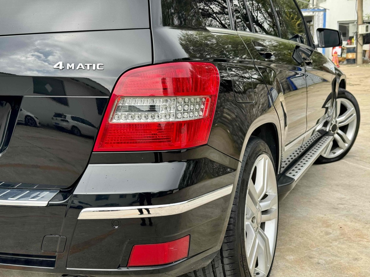 2010年12月奔馳 奔馳GLK級  2011款 GLK 350 4MATIC