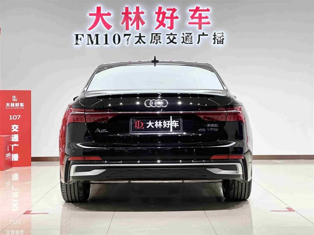 奧迪 奧迪A6L  2024款 45 TFSI 臻選動(dòng)感型圖片