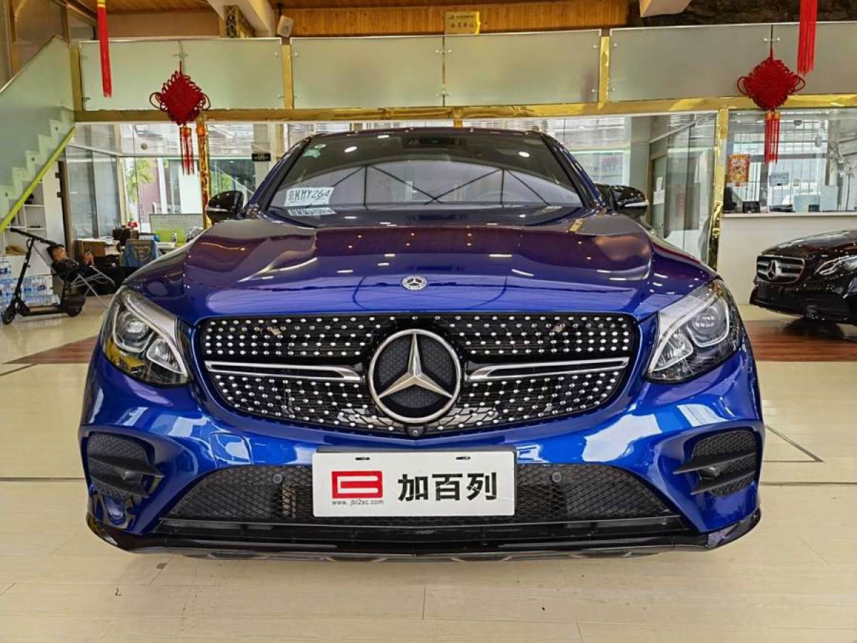 奔馳 奔馳GLC  2022款 改款 GLC 260 4MATIC 轎跑SUV圖片