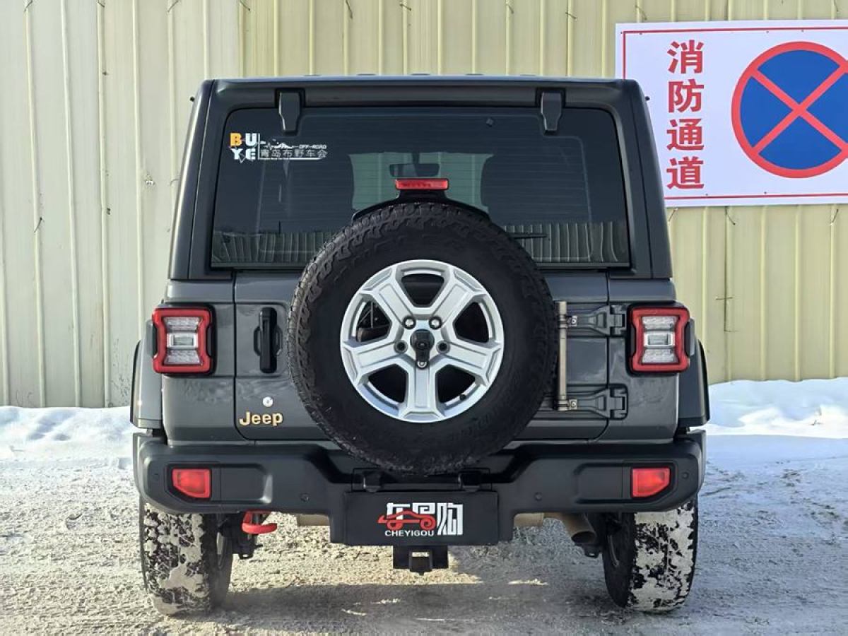 Jeep 牧馬人  2019款 2.0T Sahara 四門版 國(guó)VI圖片