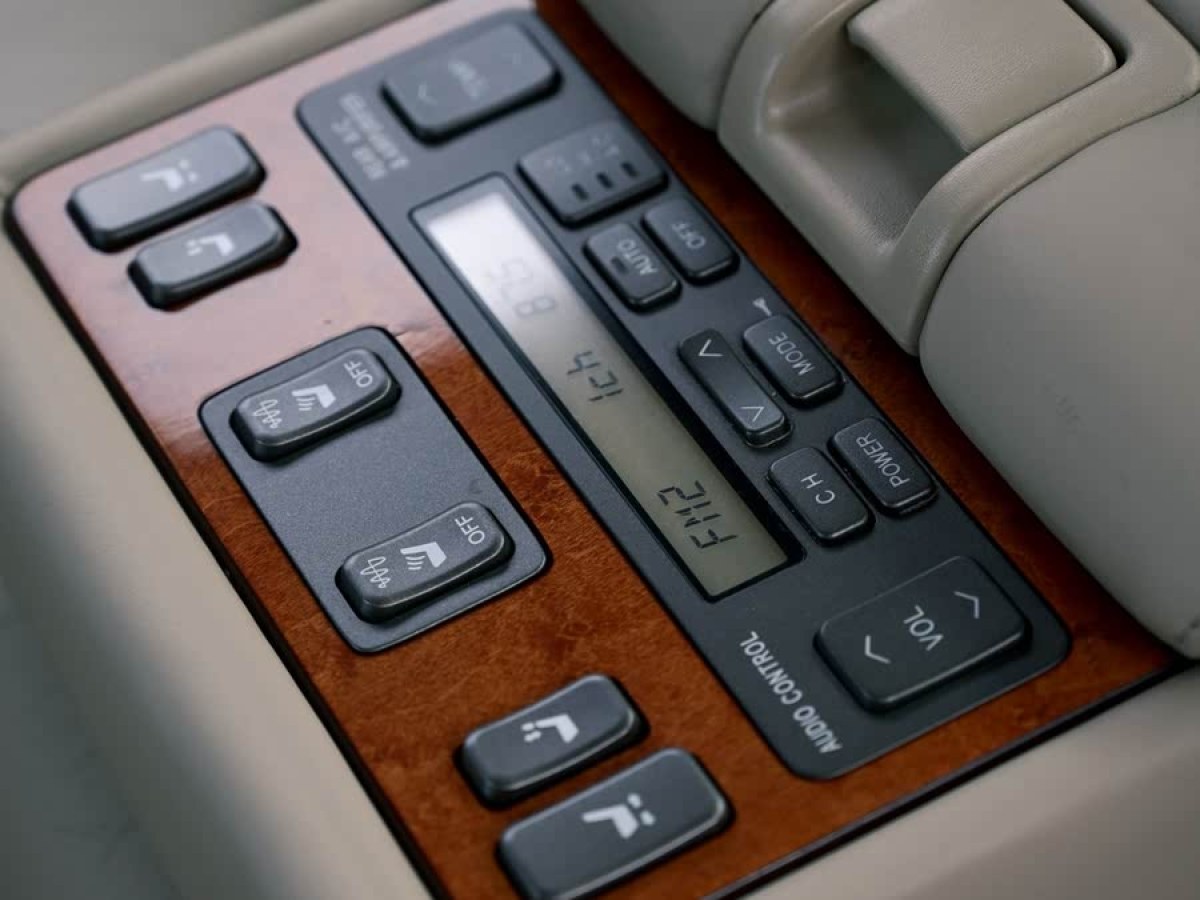 雷克薩斯 LS  2004款 04款 430圖片