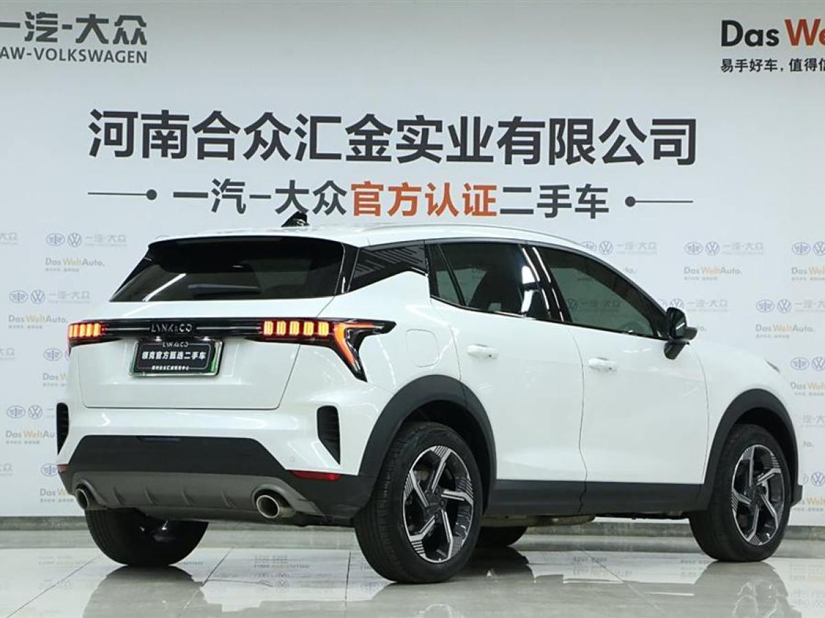 領(lǐng)克 領(lǐng)克06新能源  2022款 PHEV 84KM續(xù)航版 Pro圖片