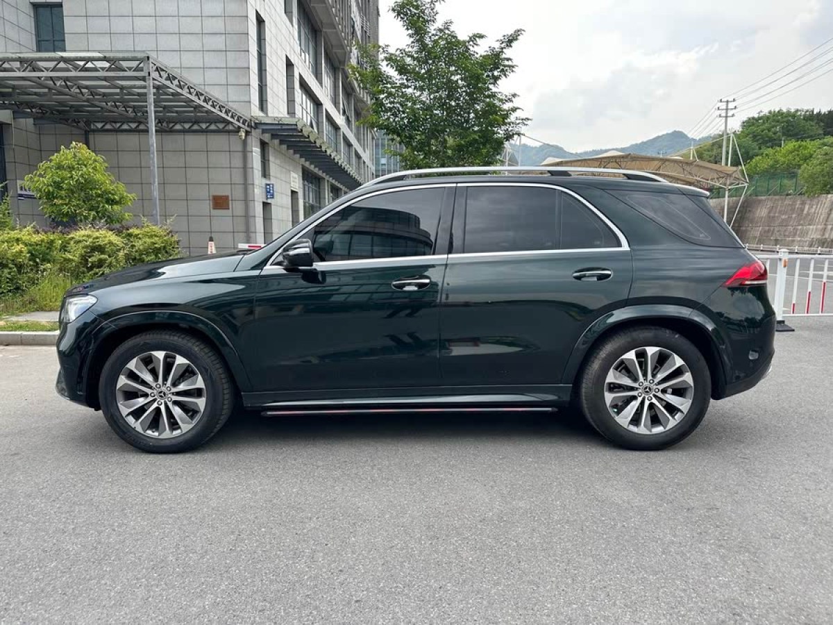 奔馳 奔馳GLE  2024款 改款 GLE 350 4MATIC 時尚型圖片