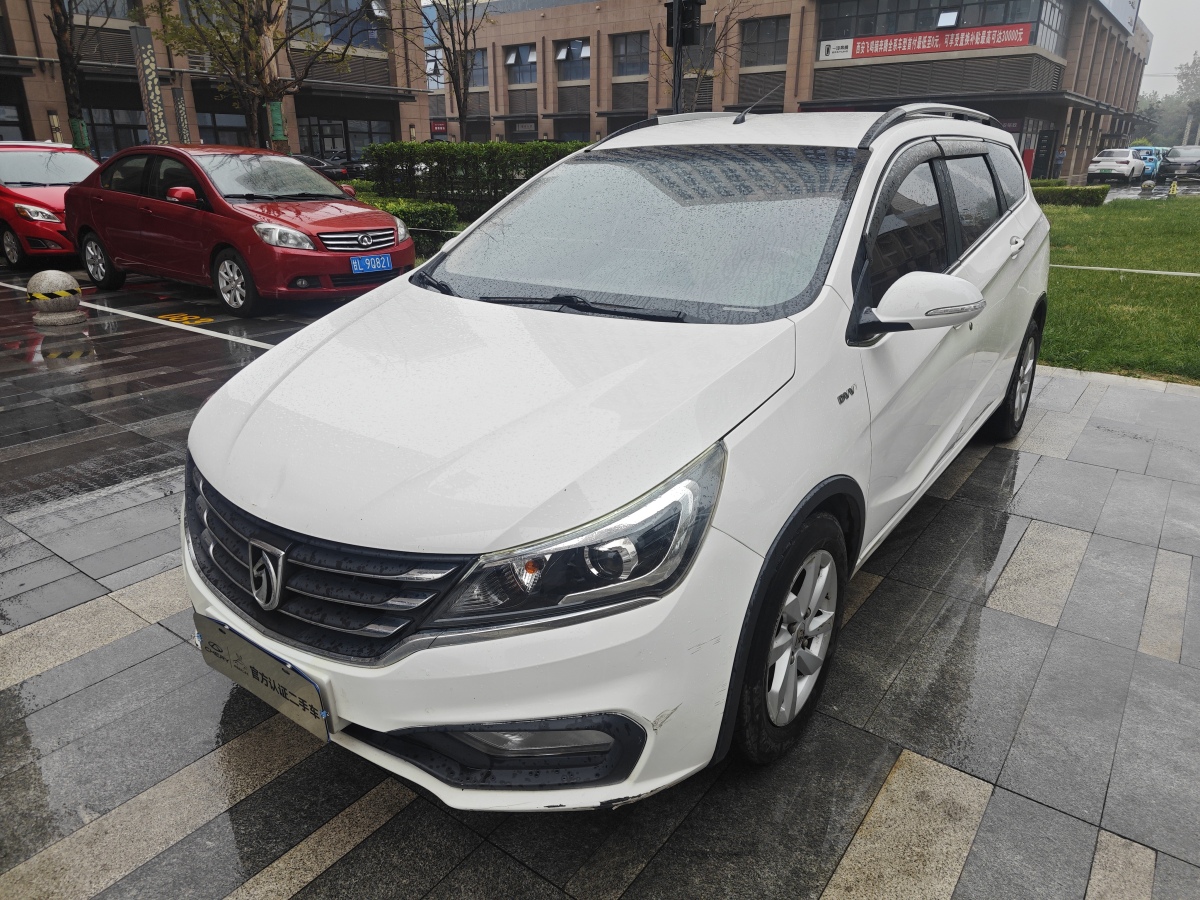 寶駿 310W  2019款  1.5L 手動舒適型 國VI圖片