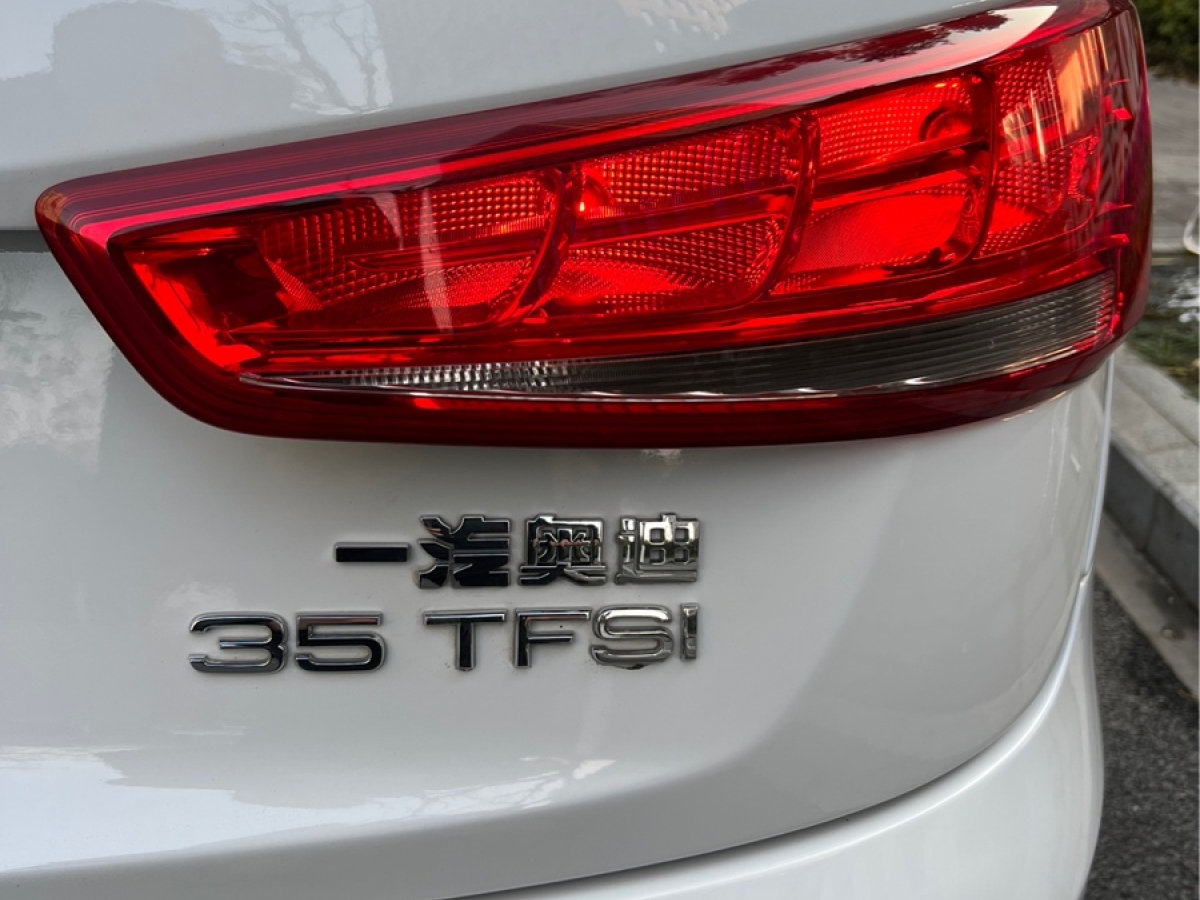 奧迪 奧迪Q3  2015款 35 TFSI 舒適型圖片