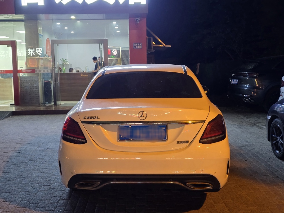 奔馳 奔馳C級(jí)  2019款 C 180 L 時(shí)尚型運(yùn)動(dòng)版圖片