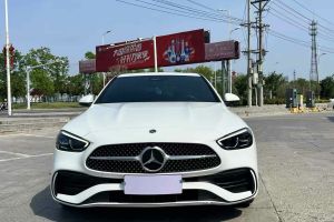 邁巴赫S級 奔馳 S 680 4MATIC 匠心高定首發(fā)版