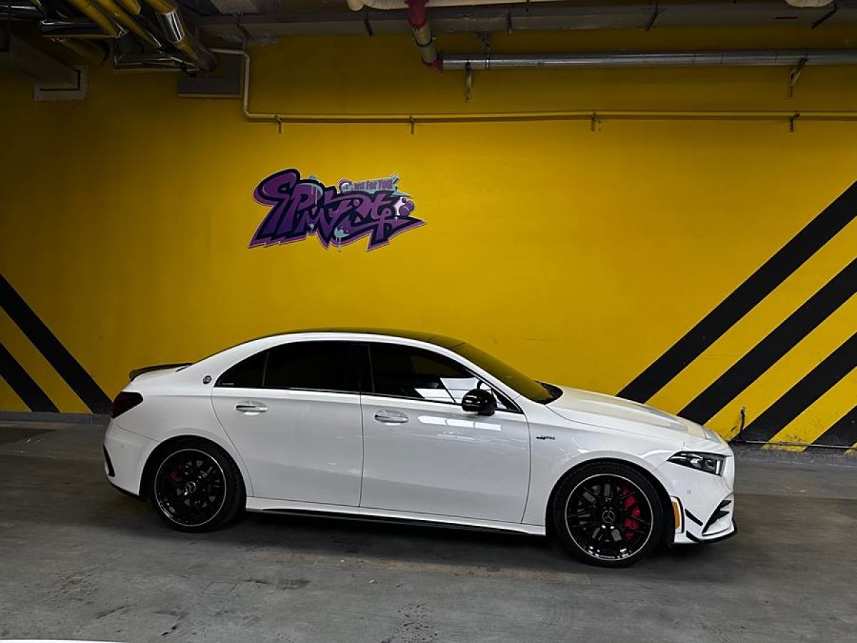 奔馳 奔馳A級(jí)AMG  2020款 AMG A 35 4MATIC圖片