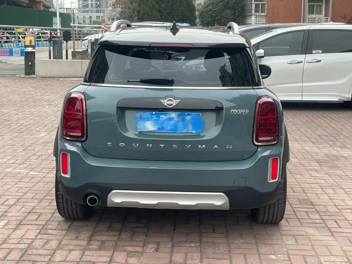 2021年7月MINI COUNTRYMAN  2022款 改款 1.5T COOPER ALL4 鑒賞家