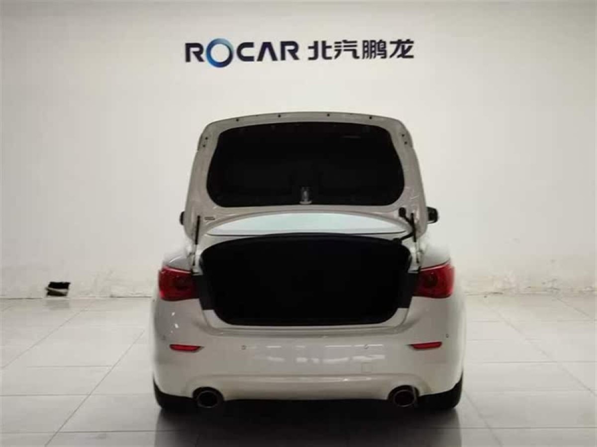 英菲尼迪 Q50L  2016款 2.0T 舒適版圖片