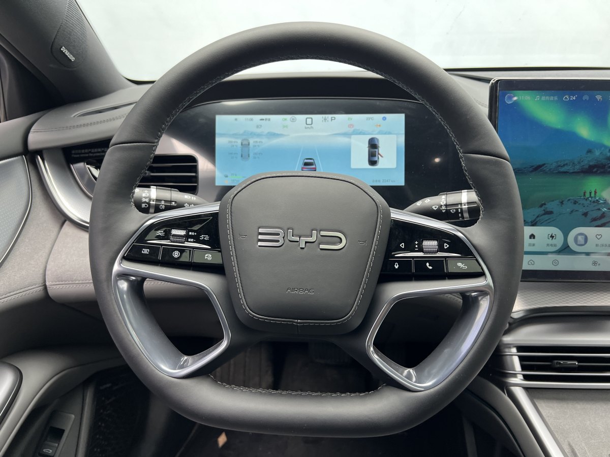 2024年9月比亞迪 海豹07 DM-i  2025款 DM-i 1.5L 125km 尊貴型