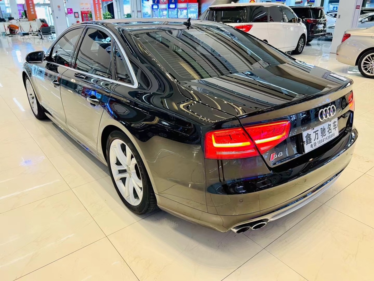 奧迪 奧迪S8  2013款 S8 4.0TFSI quattro圖片