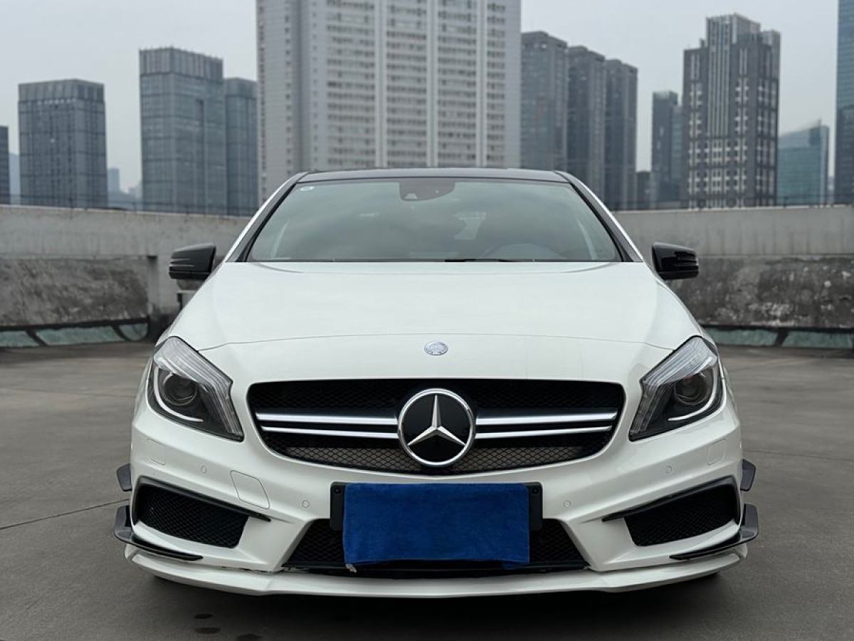 奔馳 奔馳A級(jí)AMG  2014款 AMG A 45 4MATIC圖片