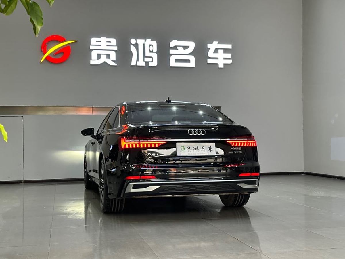 奧迪 奧迪A6L  2024款 45 TFSI 臻選動感型圖片