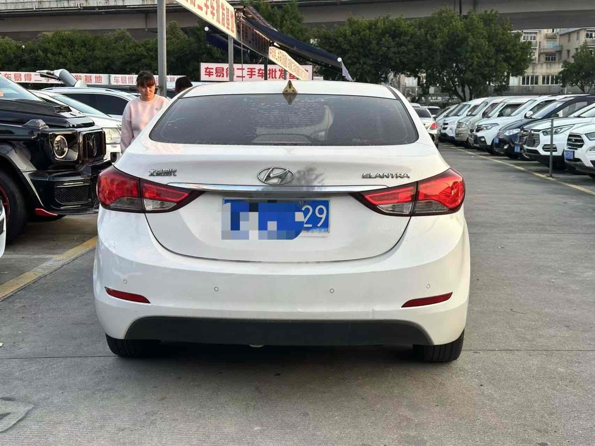 現(xiàn)代 朗動  2016款 1.6L 自動智能型圖片