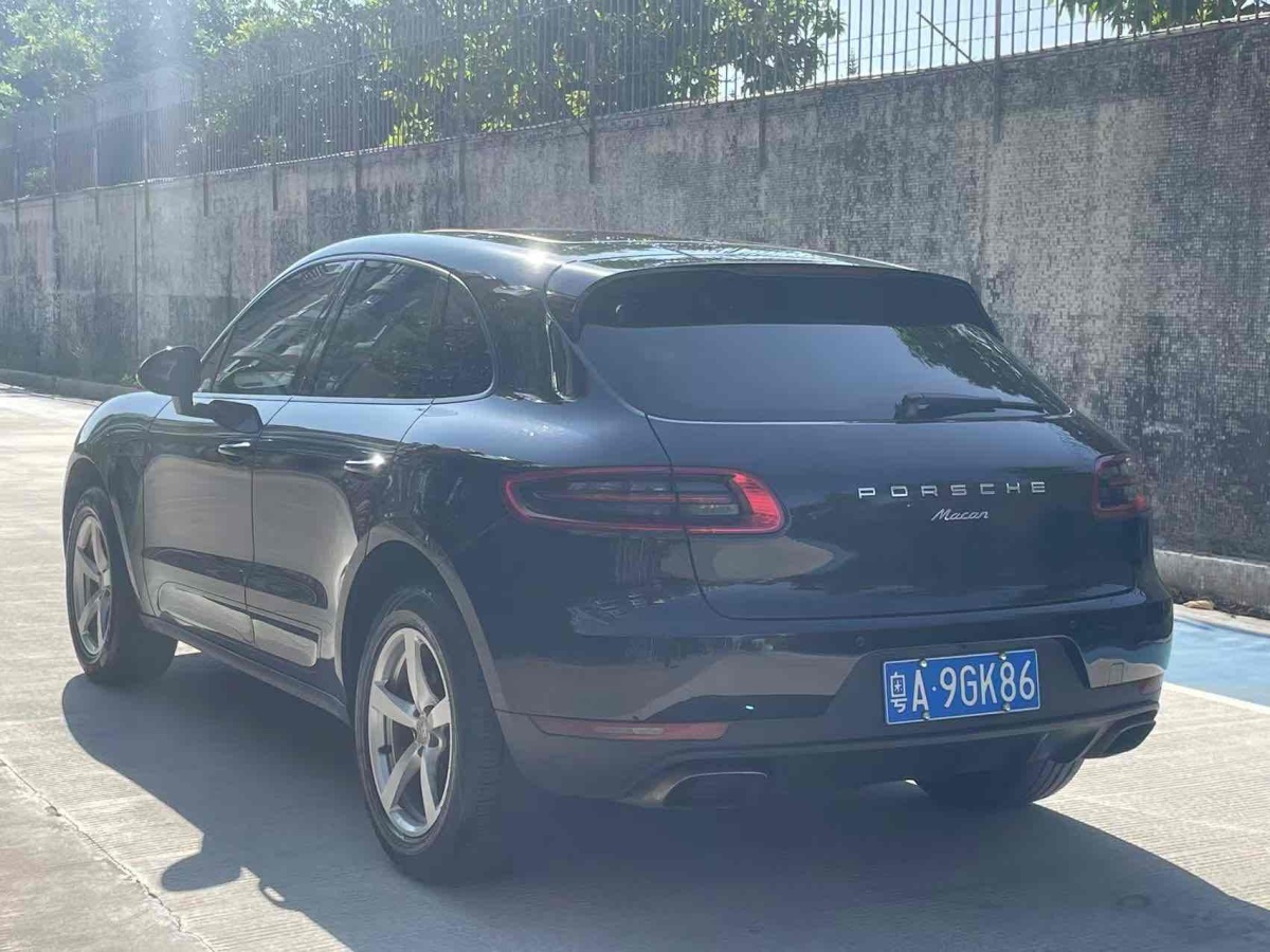 保時(shí)捷 Macan  2014款 Macan 2.0T圖片