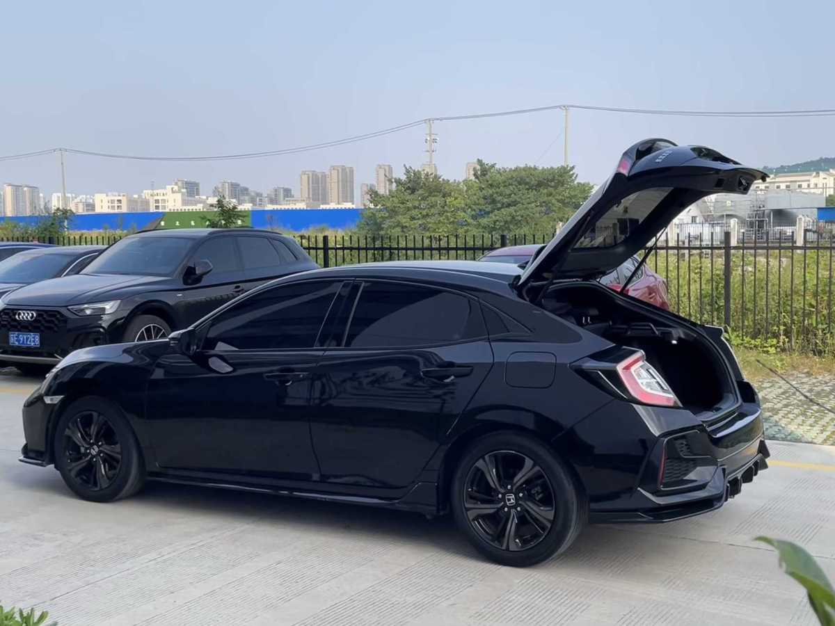 本田 思域  2021款 HATCHBACK 220TURBO 手動駕趣控圖片