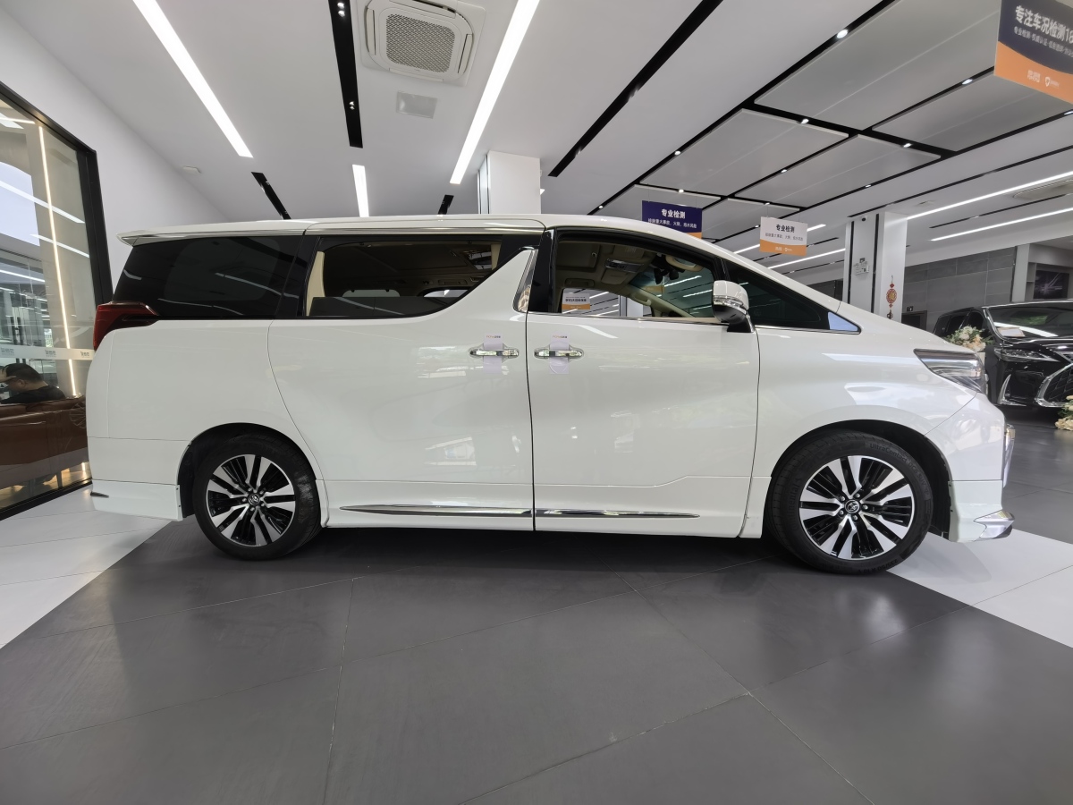 Toyota Elfa2018 3.5L Deluxe Edition图片