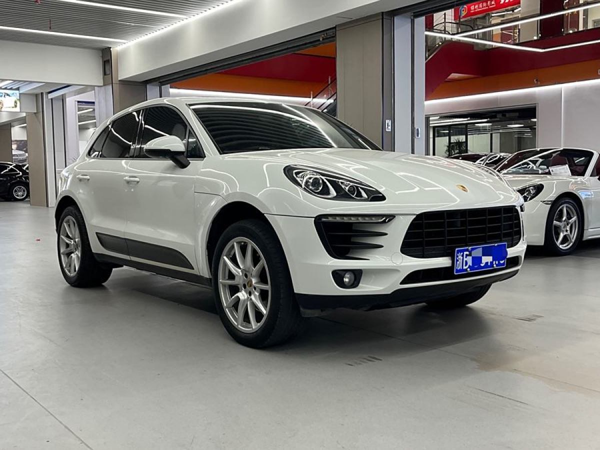 保時(shí)捷 Macan  2014款 Macan 2.0T圖片