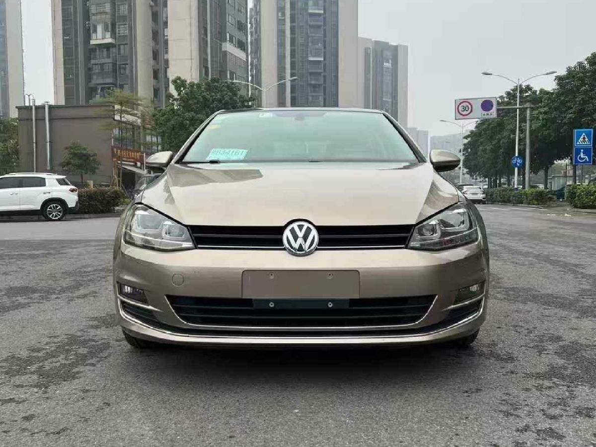 大眾 高爾夫  2015款 1.6L 自動(dòng)時(shí)尚型圖片