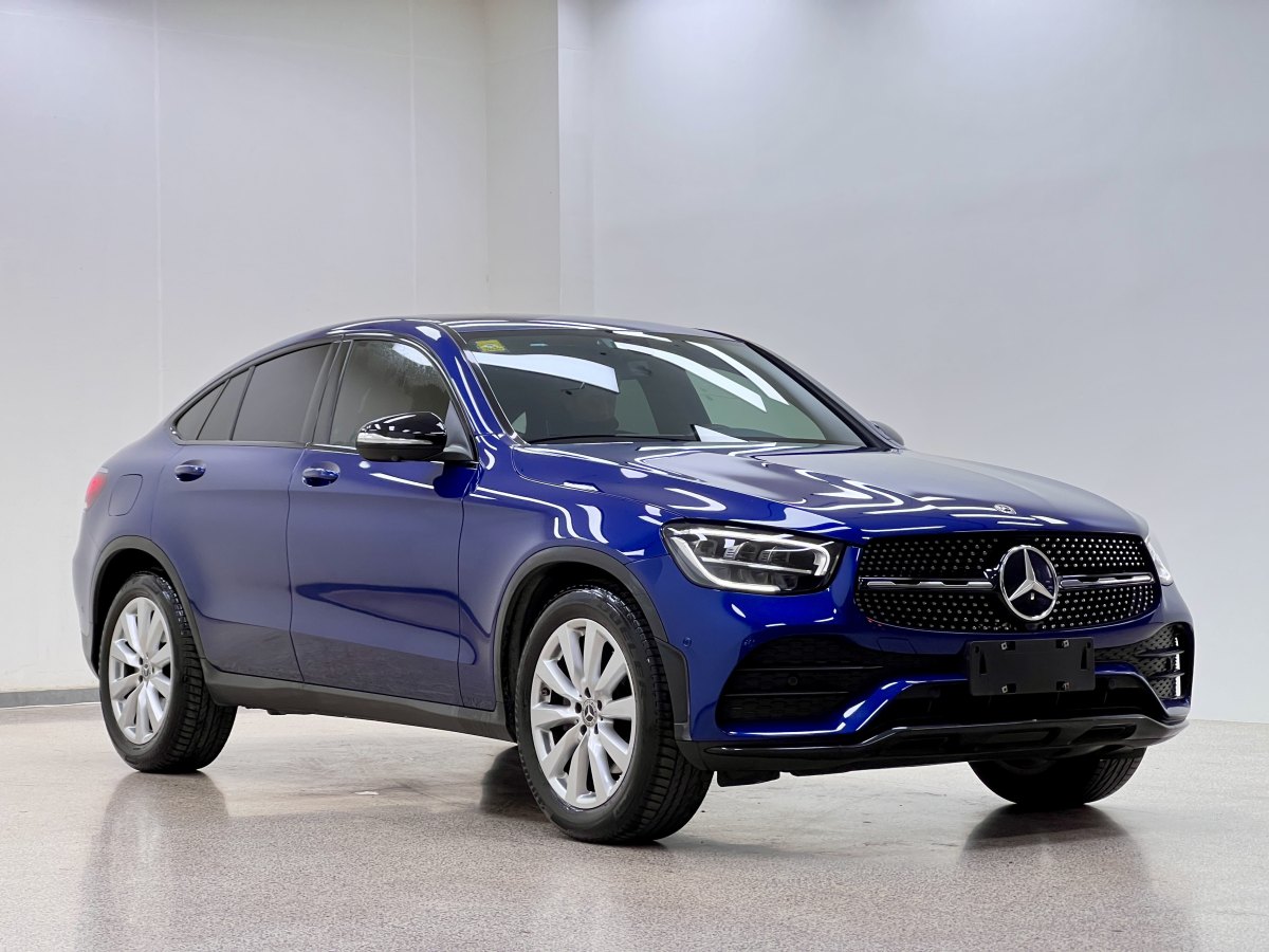 奔馳 奔馳GLC  2021款 GLC 260 4MATIC 轎跑SUV圖片