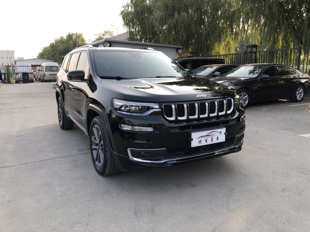 2018年8月Jeep 大指揮官  2018款 2.0T 四驅(qū)智享版