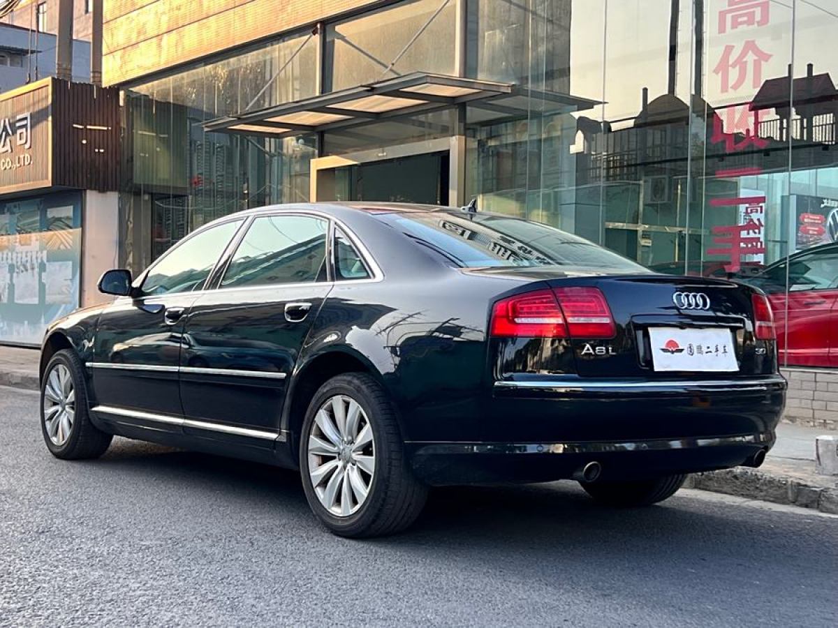 奧迪 奧迪A8  2009款 A8L 2.8 FSI 標(biāo)準(zhǔn)型圖片