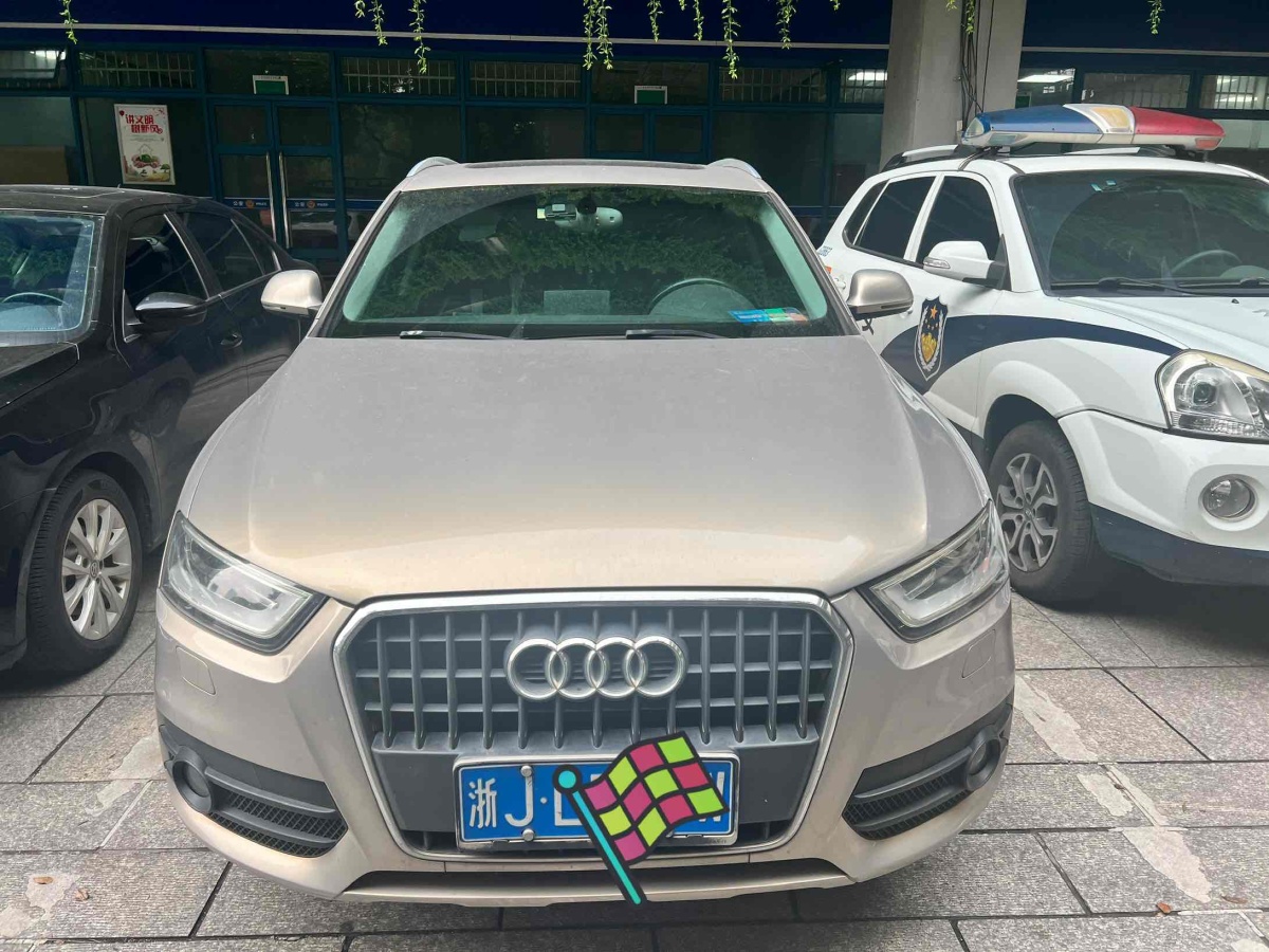 奧迪 奧迪Q3  2013款 35 TFSI quattro 舒適型圖片