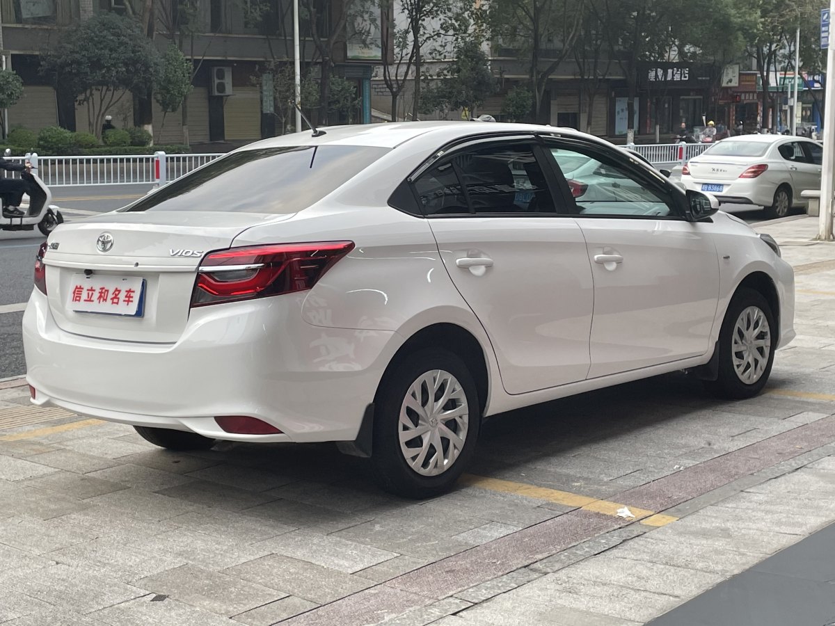 豐田 威馳  2021款 1.5L CVT創(chuàng)行版圖片